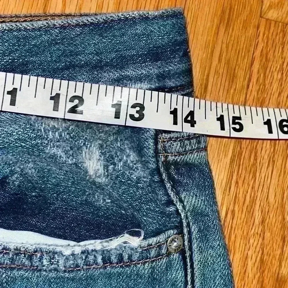 Free People Lux Embellished & Patch Boyfriend Jeans - Size 25 - Picture 13 of 16